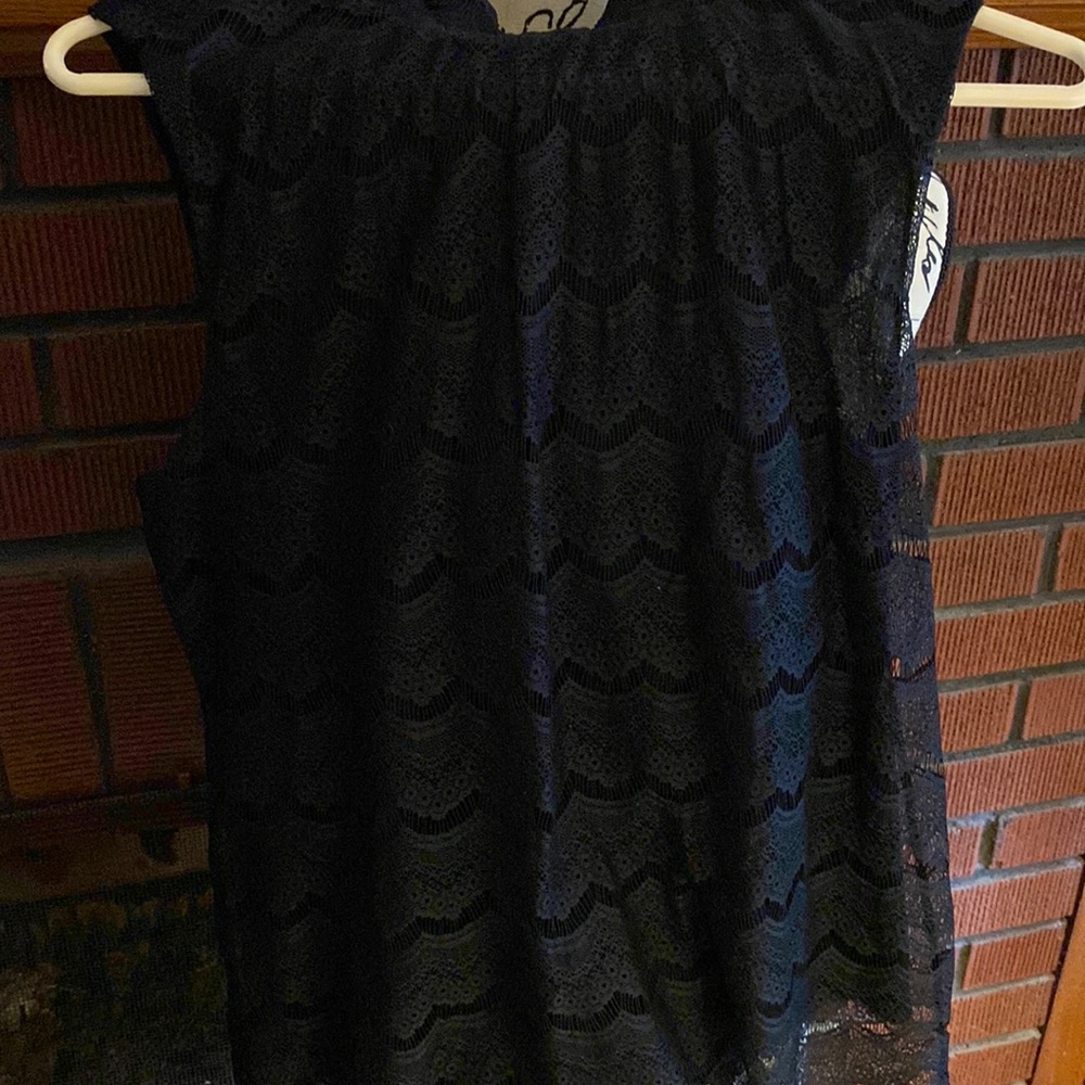 Slevless shirt